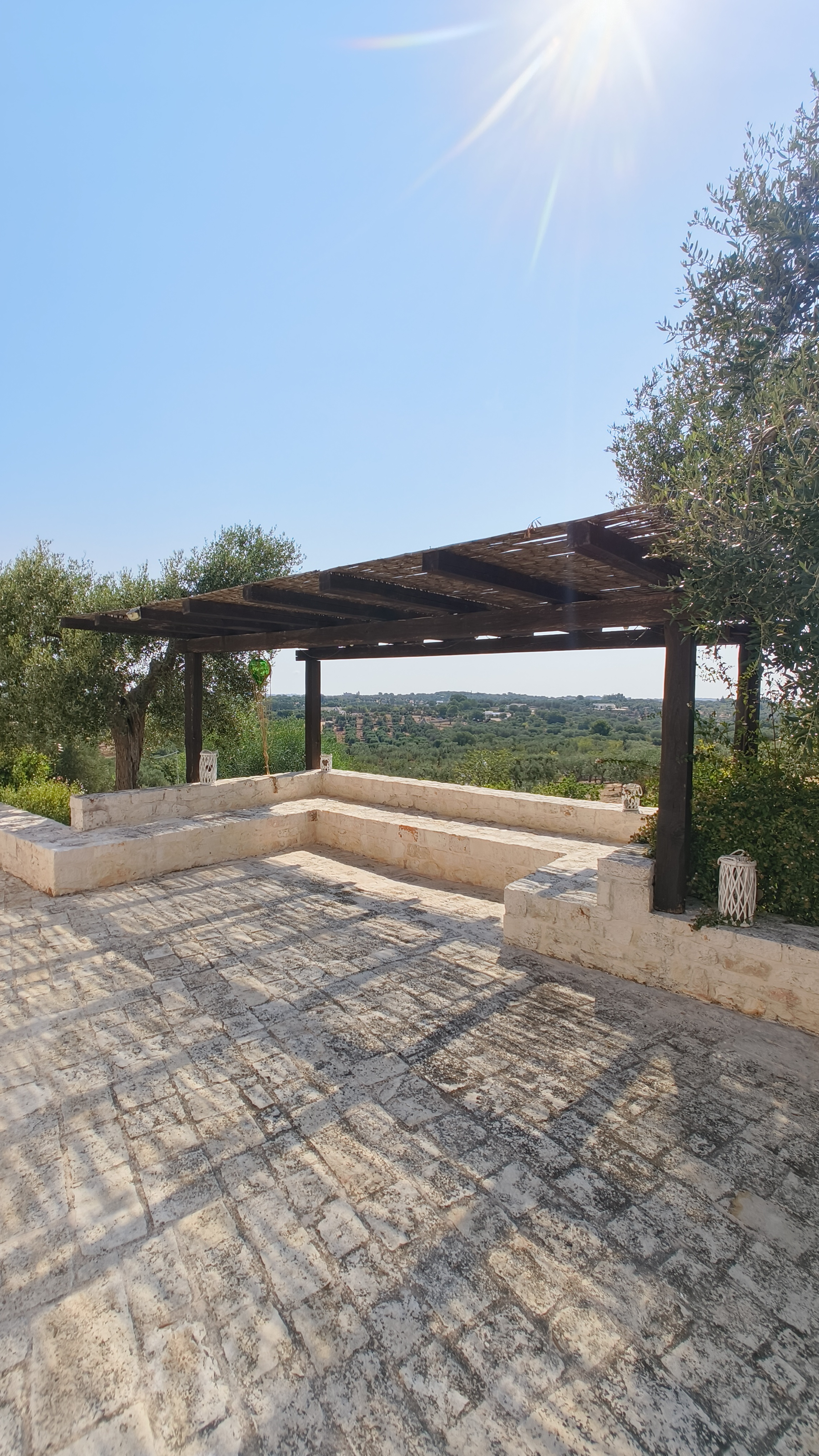 Patio al tramonto